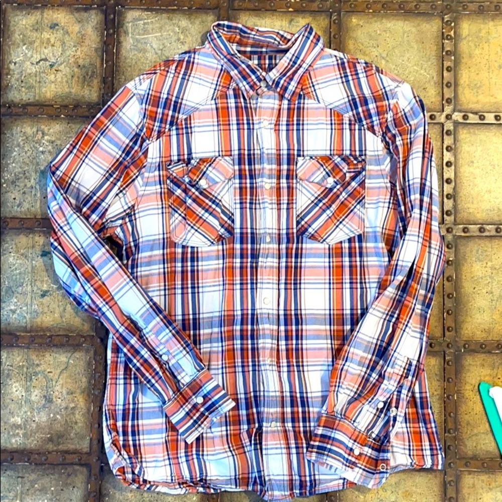 Two pocket button down